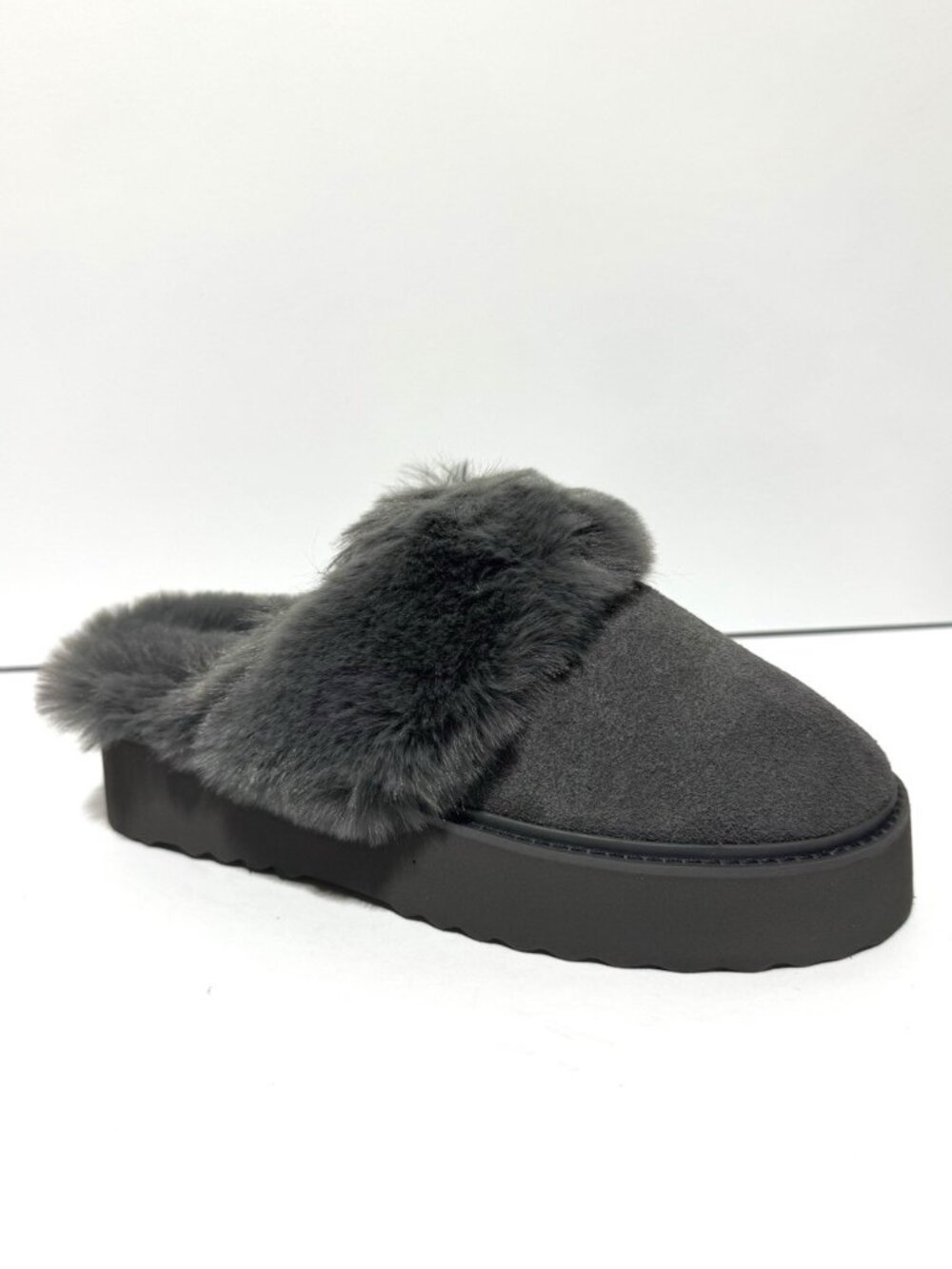 BCTEX Coll Womens Fuzzy Slippers Size 7 M